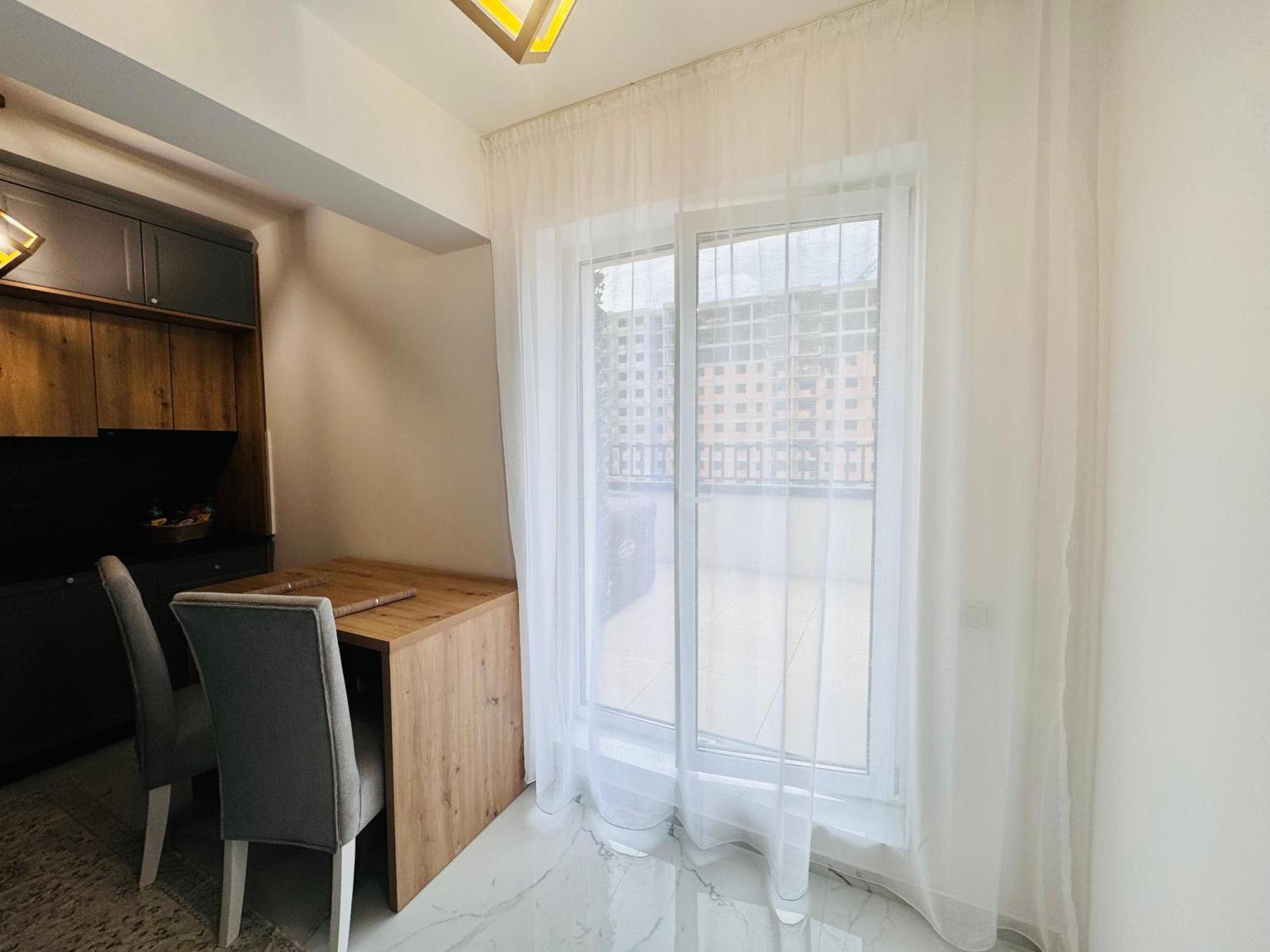 Luxury Apartment Sinuhe Braşov Exterior foto